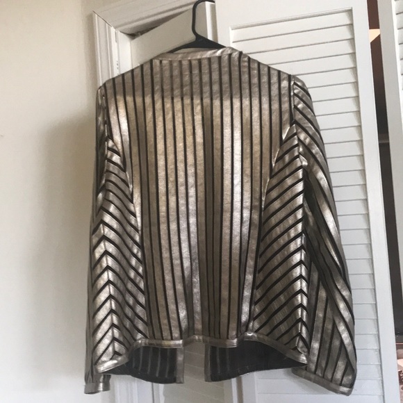 Chico's Jackets & Blazers - Chico’s evening glamorous jacket